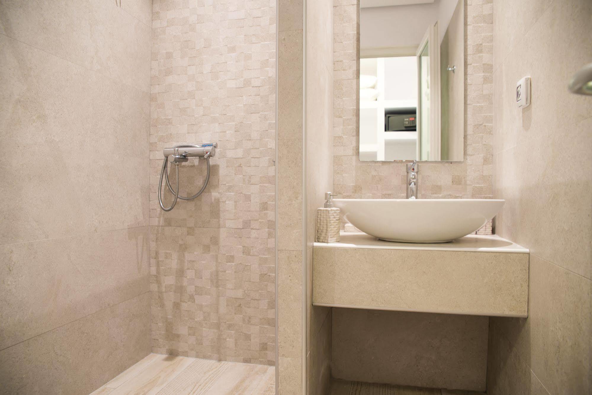 Dimele Rooms & Studios Mykonos Town ภายนอก รูปภาพ