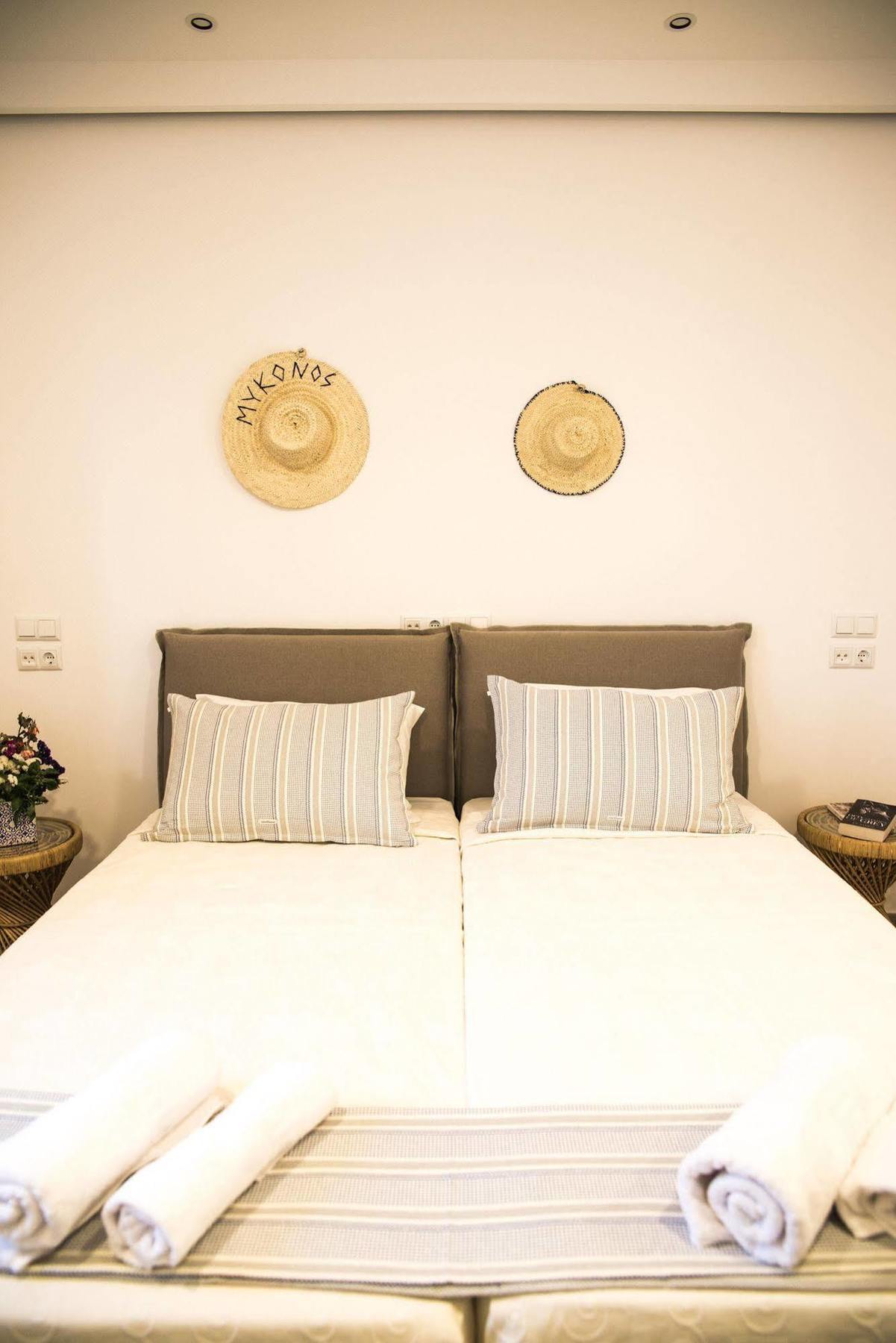 Dimele Rooms & Studios Mykonos Town ภายนอก รูปภาพ