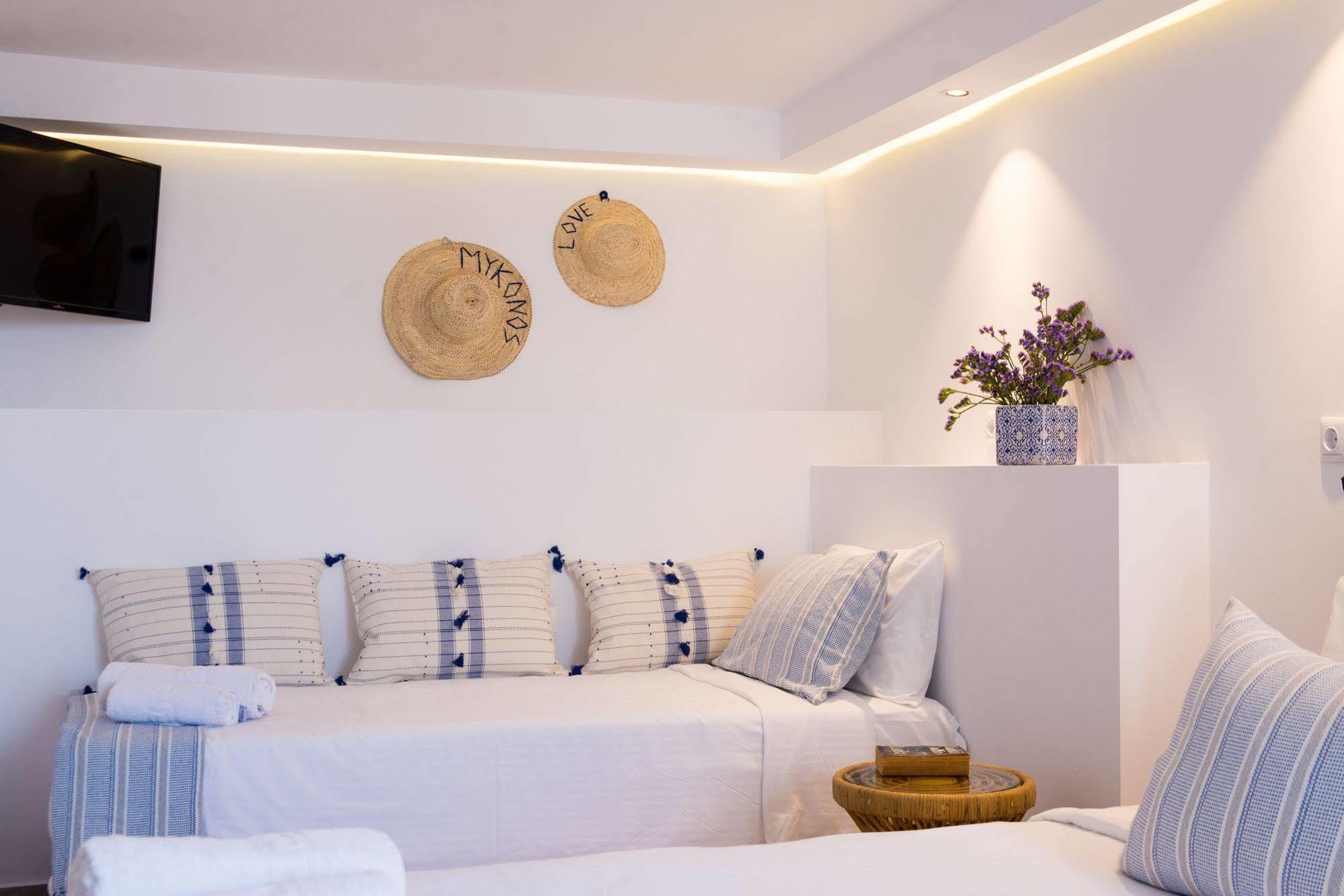 Dimele Rooms & Studios Mykonos Town ภายนอก รูปภาพ